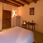Chez Caroline D'hotes Frühstückspension Bains