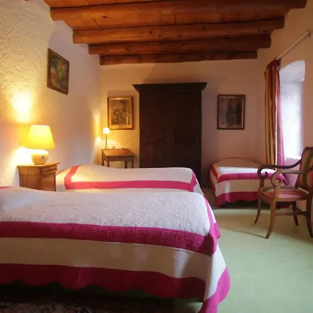 Chez Caroline D'hotes 3* Bains