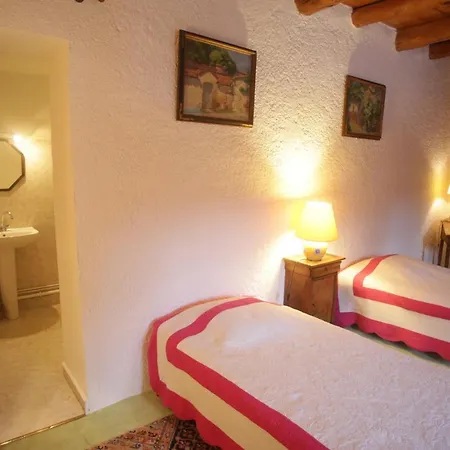 Chez Caroline D'hotes 3* Bains